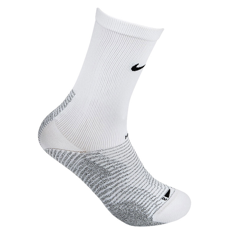 white nikes socks